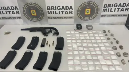Homem é preso com drogas e arma no Centro de Caxias do Sul - Studio TV