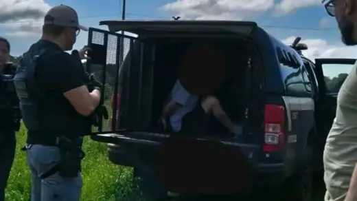 Homem é preso na Região das Missões por tentativa de feminicídio contra ex-companheira - Studio TV