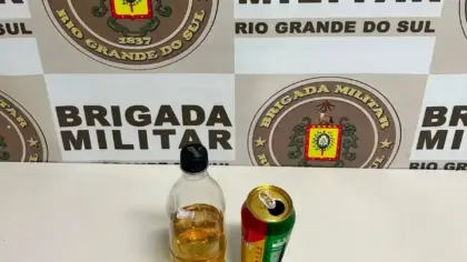 Homem é preso por embriaguez ao volante após dirigir em zigue-zague em Barão - Studio TV