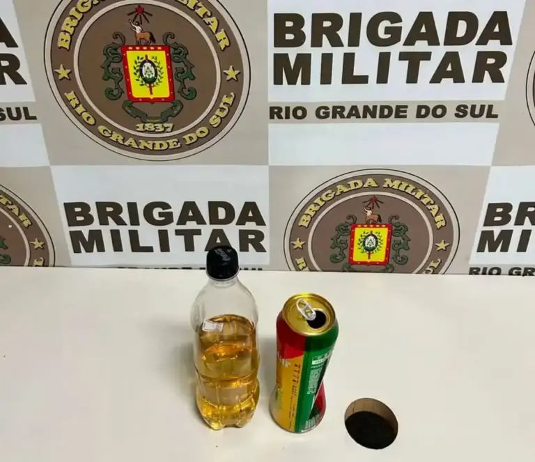 Homem é preso por embriaguez ao volante após dirigir em zigue-zague em Barão - Studio TV