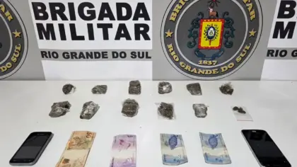 Homem é preso por tráfico de drogas e adolescente é apreendida em Guaporé - Studio TV