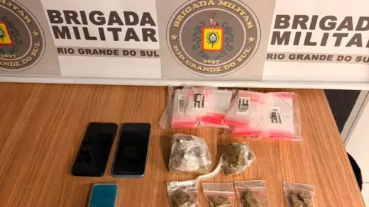Homem é preso por tráfico de drogas no bairro Juventude, em Garibaldi - Studio TV