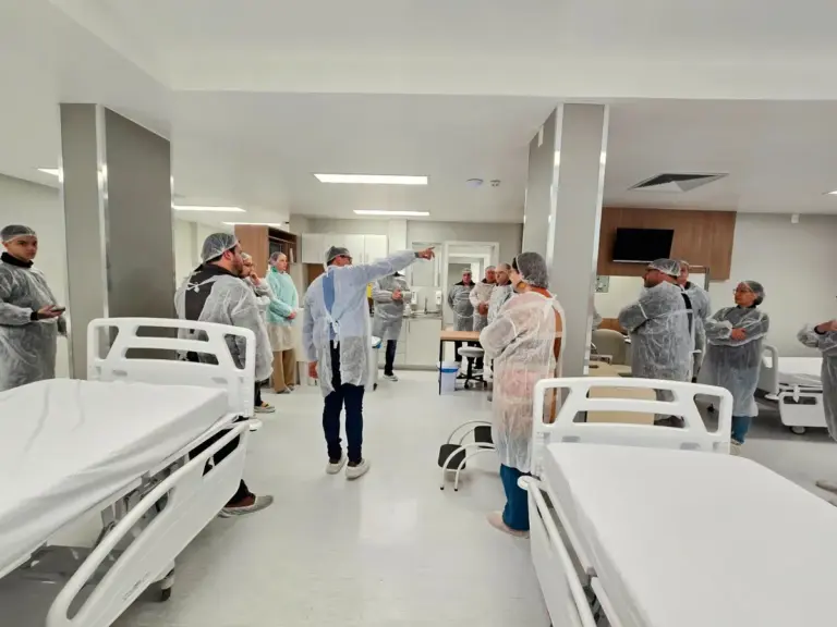 HSJB apresenta áreas em reconstrução e novos espaços a representantes da comunidade - Studio TV