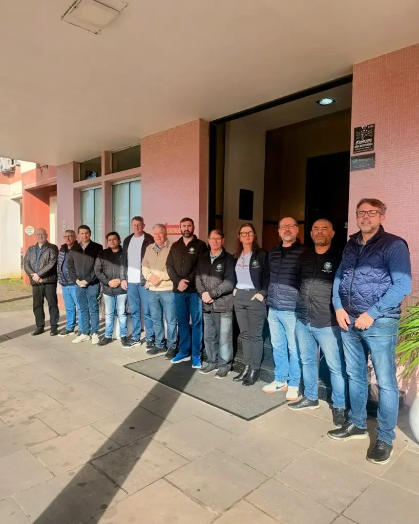 HSJB recebe vereadores de Nova Prata e apresenta andamento de obras de recuperação - Studio TV
