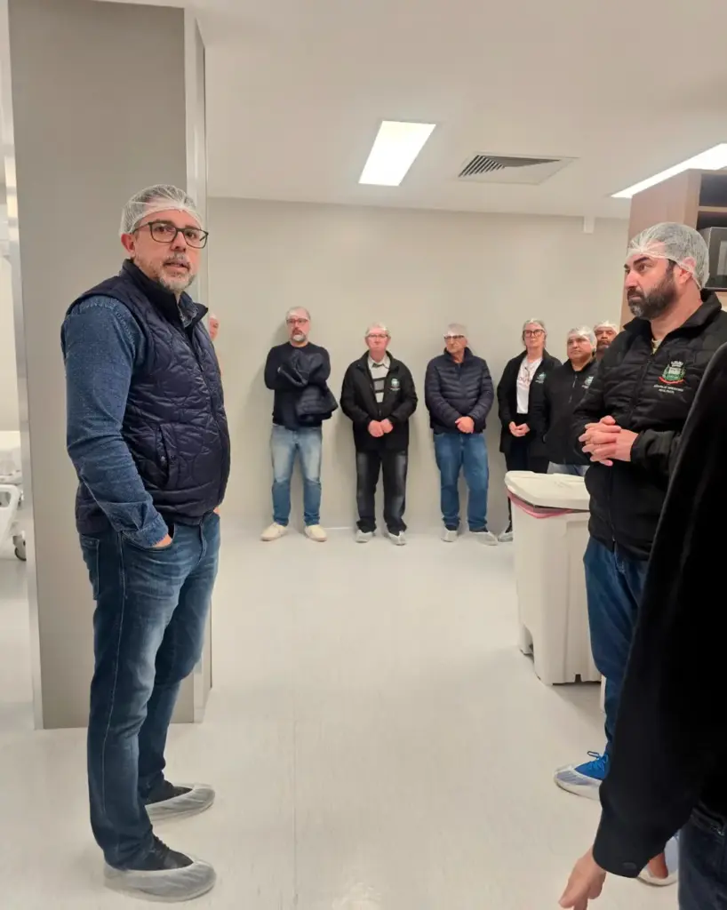 HSJB recebe vereadores de Nova Prata e apresenta andamento de obras de recuperação - Studio TV
