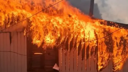 Incêndio atinge residência no Bairro Santo Antônio, em Camargo - Studio TV