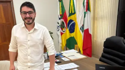 João Guilherme Mazetto assume Prefeitura de Veranópolis durante férias de Cristiano Dal Pai - Studio TV