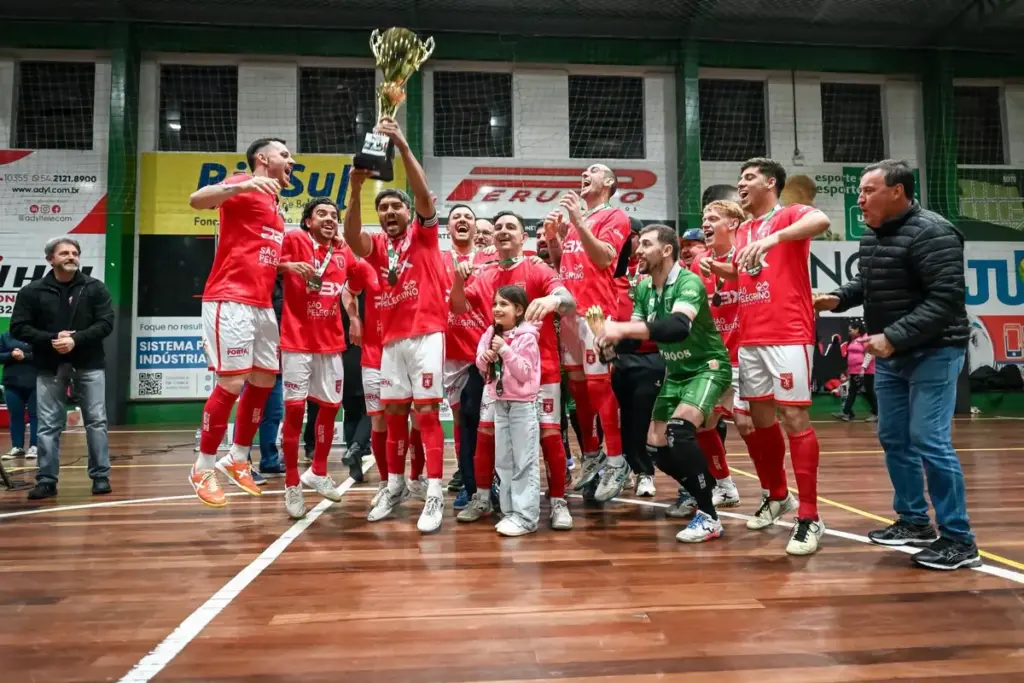 Kalábia e Vila Sapo conquistam títulos do Municipal de Futsal de Nova Prata - Studio TV