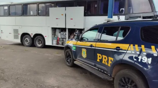 Mandado expedido em Caxias do Sul leva à prisão de motorista durante abordagem da PRF em Rosário do Sul - Studio TV