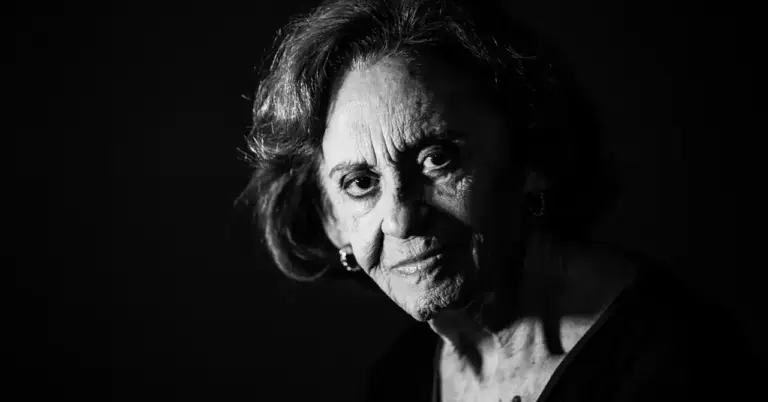 Morre Laura Cardoso, aos 98 anos, um dos maiores nomes da televisão brasileira - Studio TV