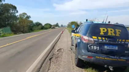 Motociclista de 55 anos morre após colisão com caminhonete na Campanha Gaúcha - Studio TV