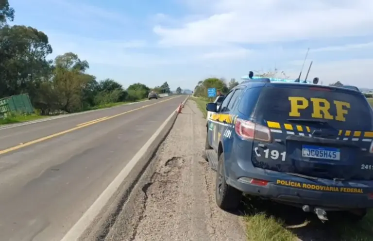 Motociclista de 55 anos morre após colisão com caminhonete na Campanha Gaúcha - Studio TV
