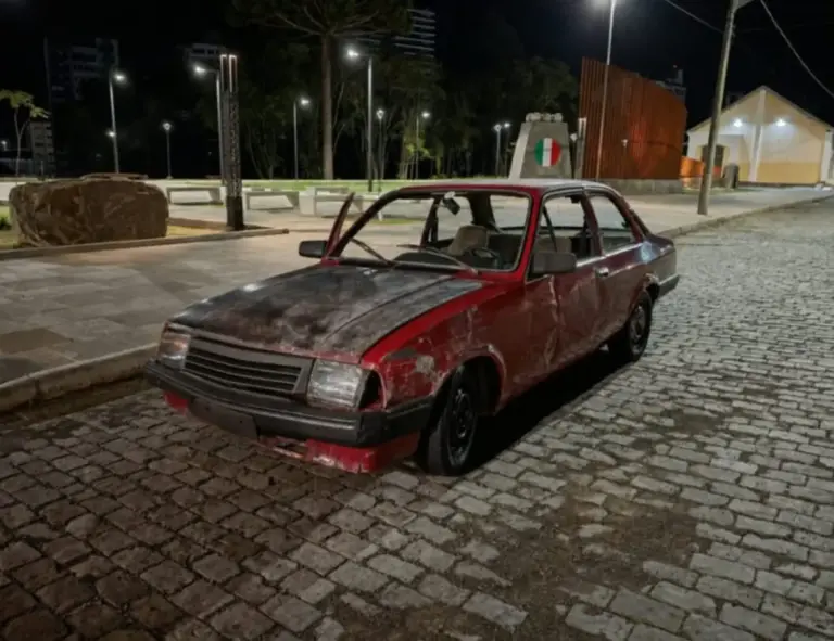 Motorista faz “cavalinho de pau” e tem veículo removido durante operação em Caxias do Sul - Studio TV