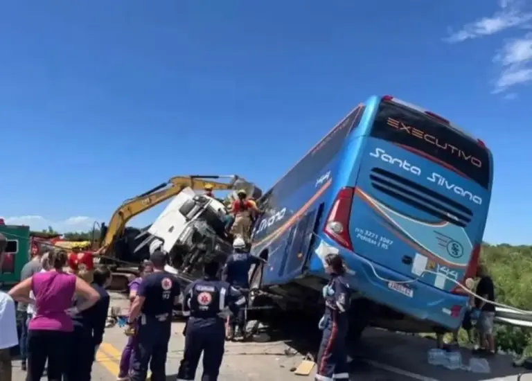 MPRS denuncia motorista de caminhão por 11 mortes em acidente na BR-116, em Pelotas - Studio TV