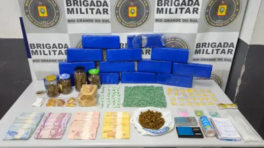 Mulher é presa por tráfico com mais de 11 quilos de drogas em Caxias do Sul - Studio TV
