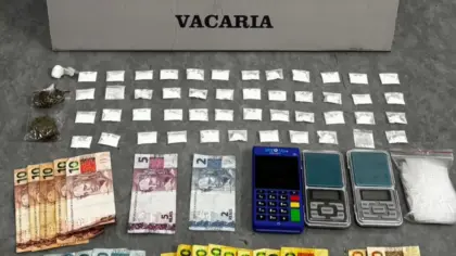Mulher é presa por tráfico de drogas no bairro Jardim Toscano, em Vacaria - Studio TV