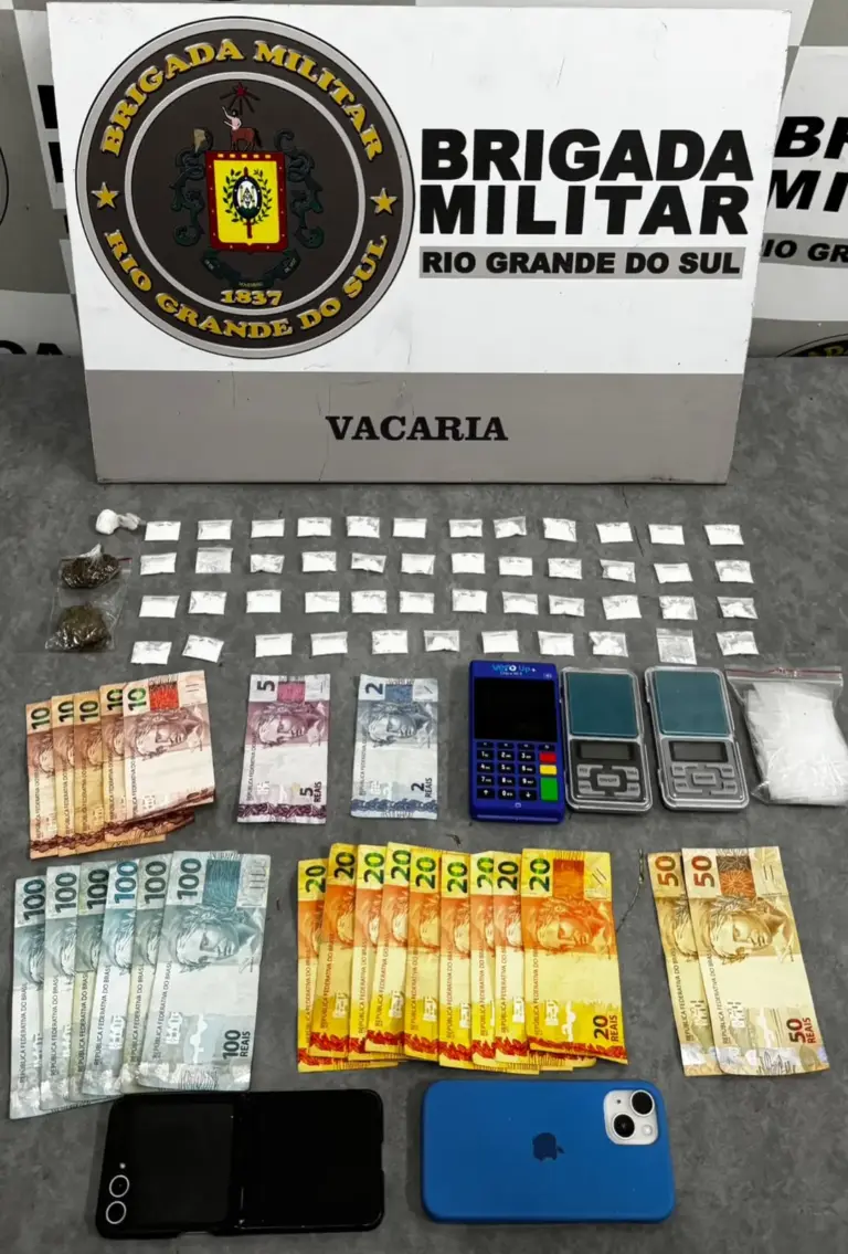 Mulher é presa por tráfico de drogas no bairro Jardim Toscano, em Vacaria - Studio TV