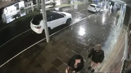 Mulheres são identificadas após atos de vandalismo em estabelecimentos de Guaporé - Studio TV