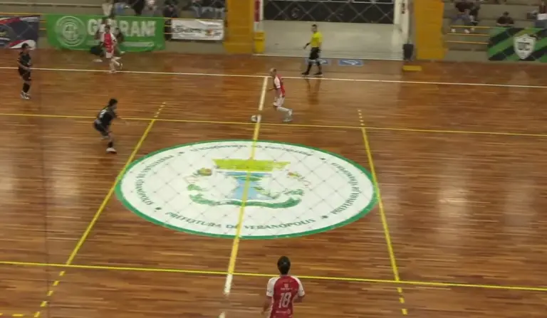 Municipal de Futsal tem goleadas na 3ª rodada; confira os placares - Studio TV