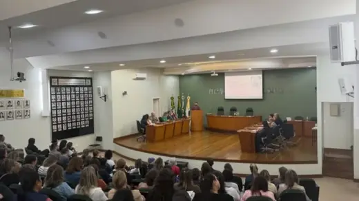 Nova Prata realiza seminário de atenção às mulheres em situação de violência doméstica - Studio TV