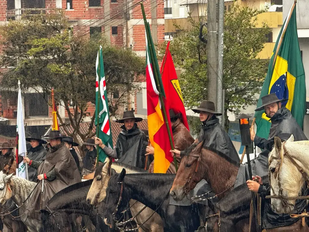 Nova Prata recebe Chama Crioula e abre oficialmente os Festejos Farroupilhas 2026 - Studio TV