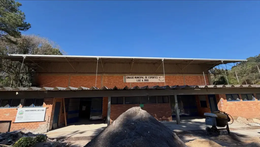 Obras avançam no Ginásio Luiz Antônio Rigo e ampliam melhorias de infraestrutura em Nova Prata - Studio TV