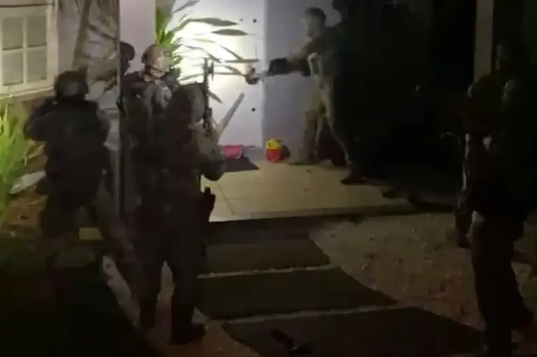 Operação mira esquema de extorsão contra revendas de veículos no Vale do Sinos - Studio TV
