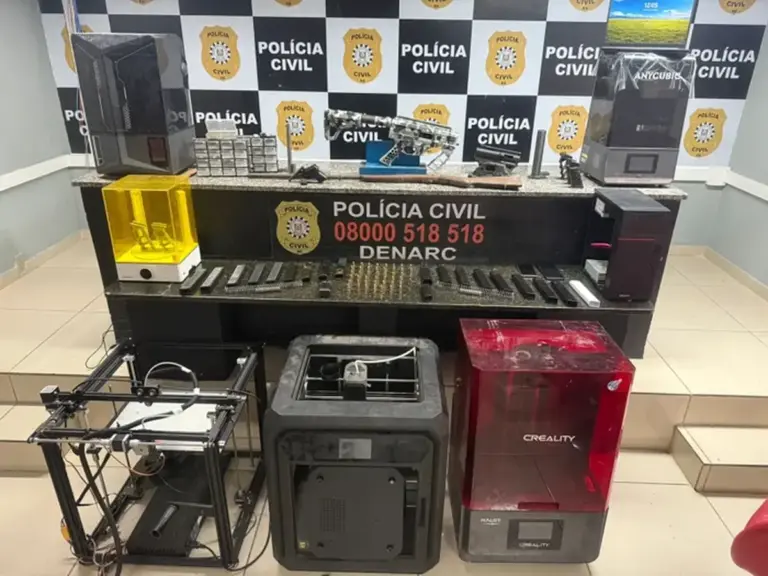 Operação mira grupo suspeito de fabricar “armas fantasmas” com impressoras 3D no RS - Studio TV