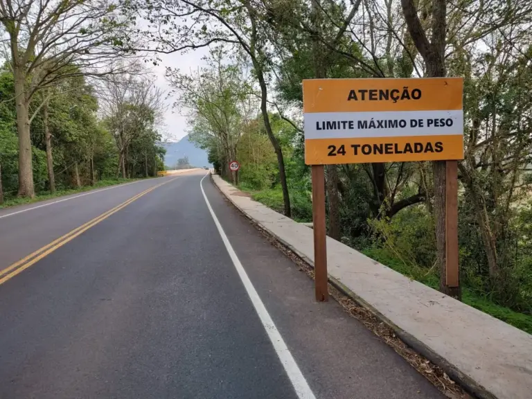 Ponte entre Roca Sales e Encantado passa a ter limite de carga e velocidade - Studio TV