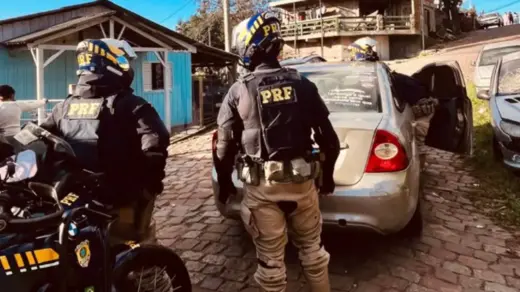PRF prende condutor após fuga e manobras perigosas no RS - Studio TV