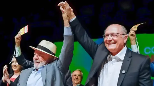 PT confirma Lula na disputa presidencial de 2026 - Studio TV
