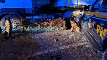 Quase 300 kg de cocaína são apreendidos em tanque de carreta - Studio TV