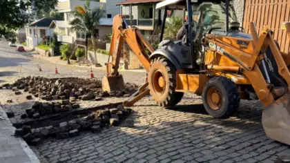 Rua Clara Schimitz recebe melhorias na pavimentação em Veranópolis - Studio TV
