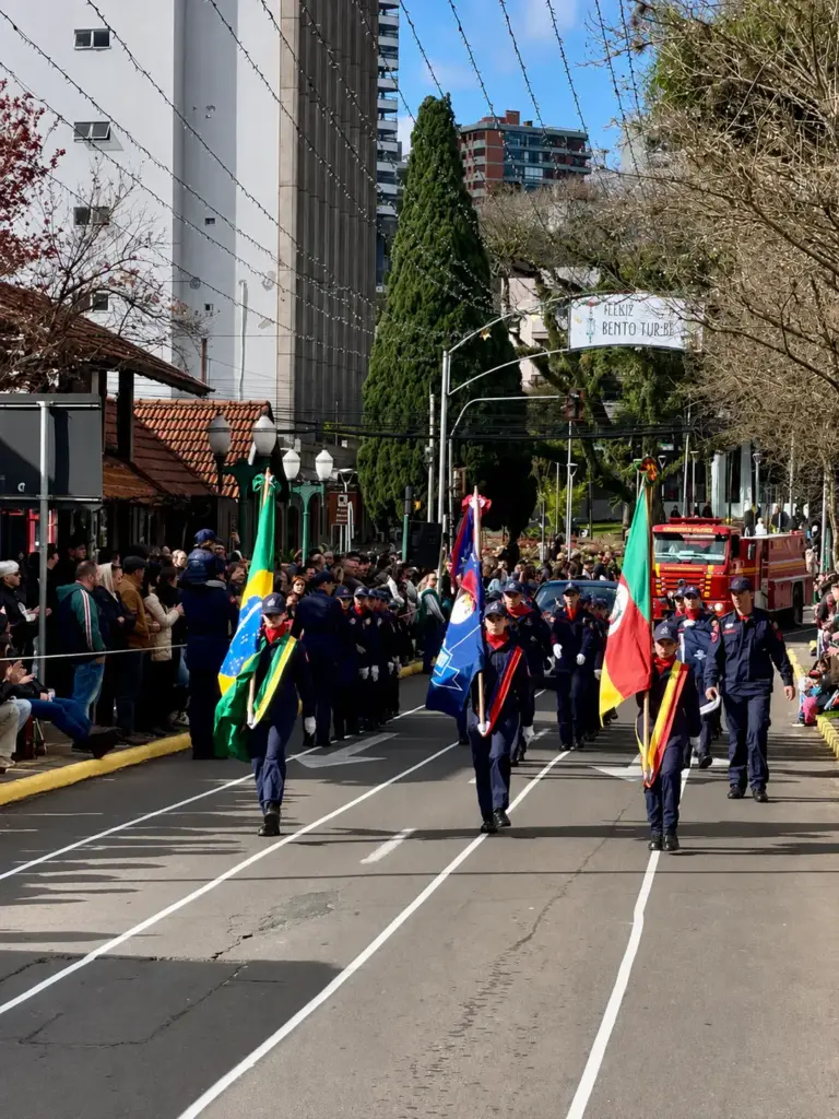 Semana da Pátria 2026 em Bento Gonçalves terá Fogo Simbólico e Desfile Cívico - Studio TV
