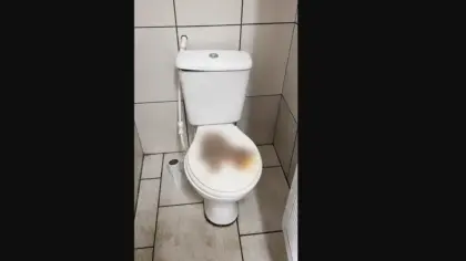 Situação em banheiro público de praça motiva alerta por respeito e preservação em Nova Bassano - Studio TV