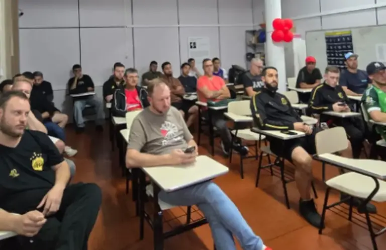 Campeonato Municipal de Futsal 2026 define grupos e formato de disputa em Veranópolis - Studio TV