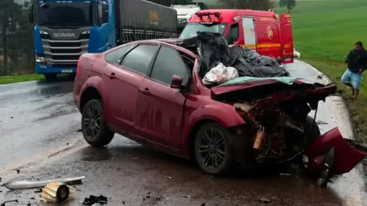 Grave acidente na ERS-135 deixa uma pessoa morta e quatro feridas no Alto Uruguai - Studio TV