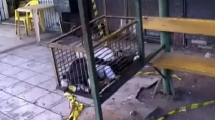 Homem ateia fogo em morador de rua na Região Metropolitana - Studio TV
