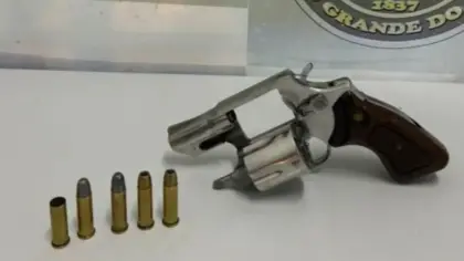 Homem é preso em flagrante após furto em escola de Caxias do Sul - Studio TV