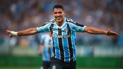 Suárez cobra mais de R$ 3 milhões do Grêmio por rescisão de contrato - Studio TV