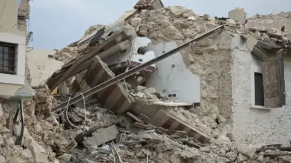 Terremoto de magnitude 7,7 mata dezenas e provoca alerta de tsunami na Indonésia - Studio TV