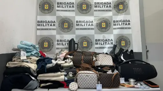 Três mulheres são presas por furto qualificado em Caxias do Sul - Studio TV