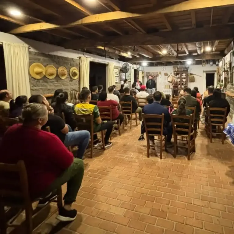 Vila Flores inicia escolinha do CTG Querência das Flores para valorizar a cultura gaúcha - Studio TV