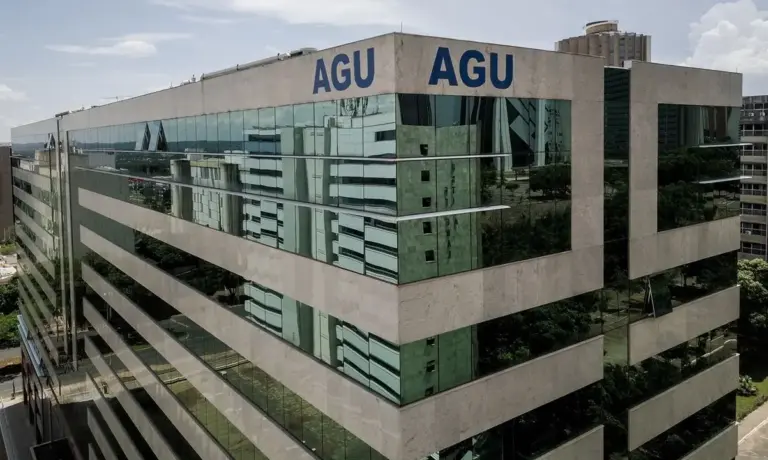 AGU pede 72 horas ao STF para se manifestar sobre ações que buscam liberar bets - Studio TV