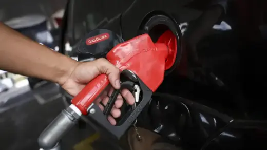 ANP aplica mais de R$ 700 milhões em multas por aumento abusivo de combustíveis - Studio TV