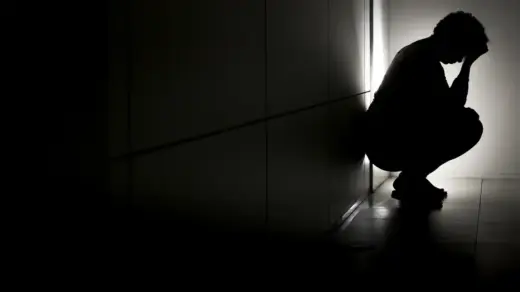 Apostas online podem agravar sofrimento mental e aumentar risco de suicídio, alertam especialistas - Studio TV