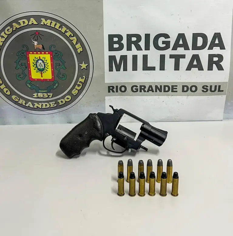 Brigada Militar apreende adolescente com arma de fogo em Caxias do Sul - Studio TV