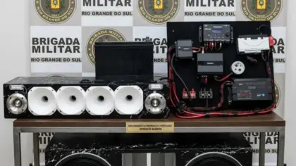 Brigada Militar apreende equipamentos de som automotivo e prende três pessoas em Farroupilha - Studio TV