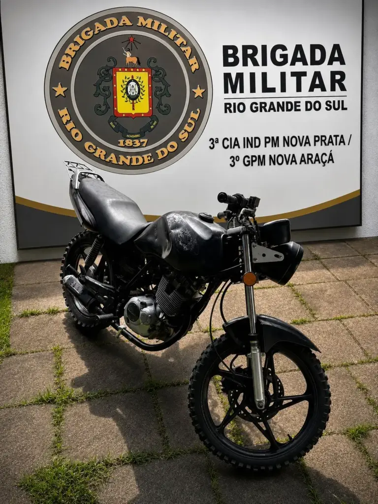 Brigada Militar apreende motocicleta com sinais identificadores adulterados em Nova Araçá - Studio TV
