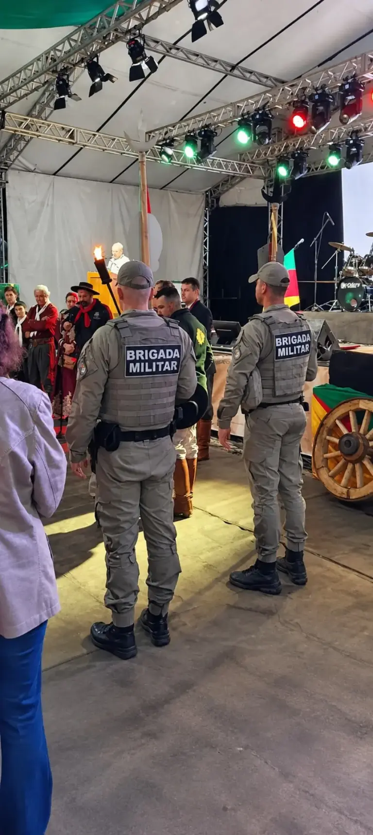 Brigada Militar participa da abertura oficial dos Festejos Farroupilhas em Nova Prata - Studio TV